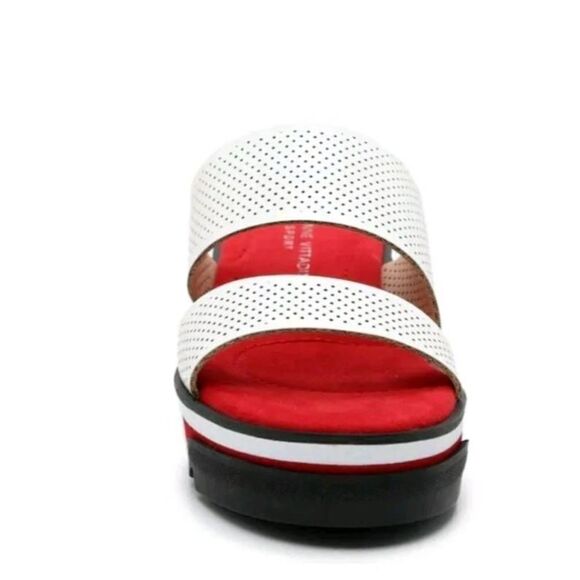 Adrienne Vittadini Prindle Shoes  - Picture 2 of 9